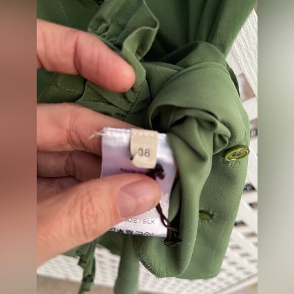 Celine - 100% Green Silk Dress - Picture 3 of 7